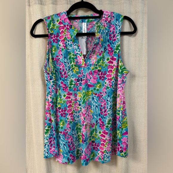 NWT, Dear Scarlett Pink and Blue Graphic Blouse Relaxed Fit - Picture 1 of 3
